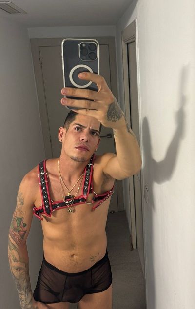 DILAN 26 AÑOS (6 FOTOS)