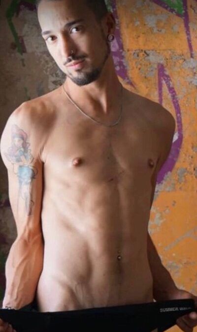 MARCOS REY ARGENTINO 31 AÑOS (6 FOTOS)